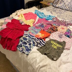 Girls lot of used clothes- mostly size 4